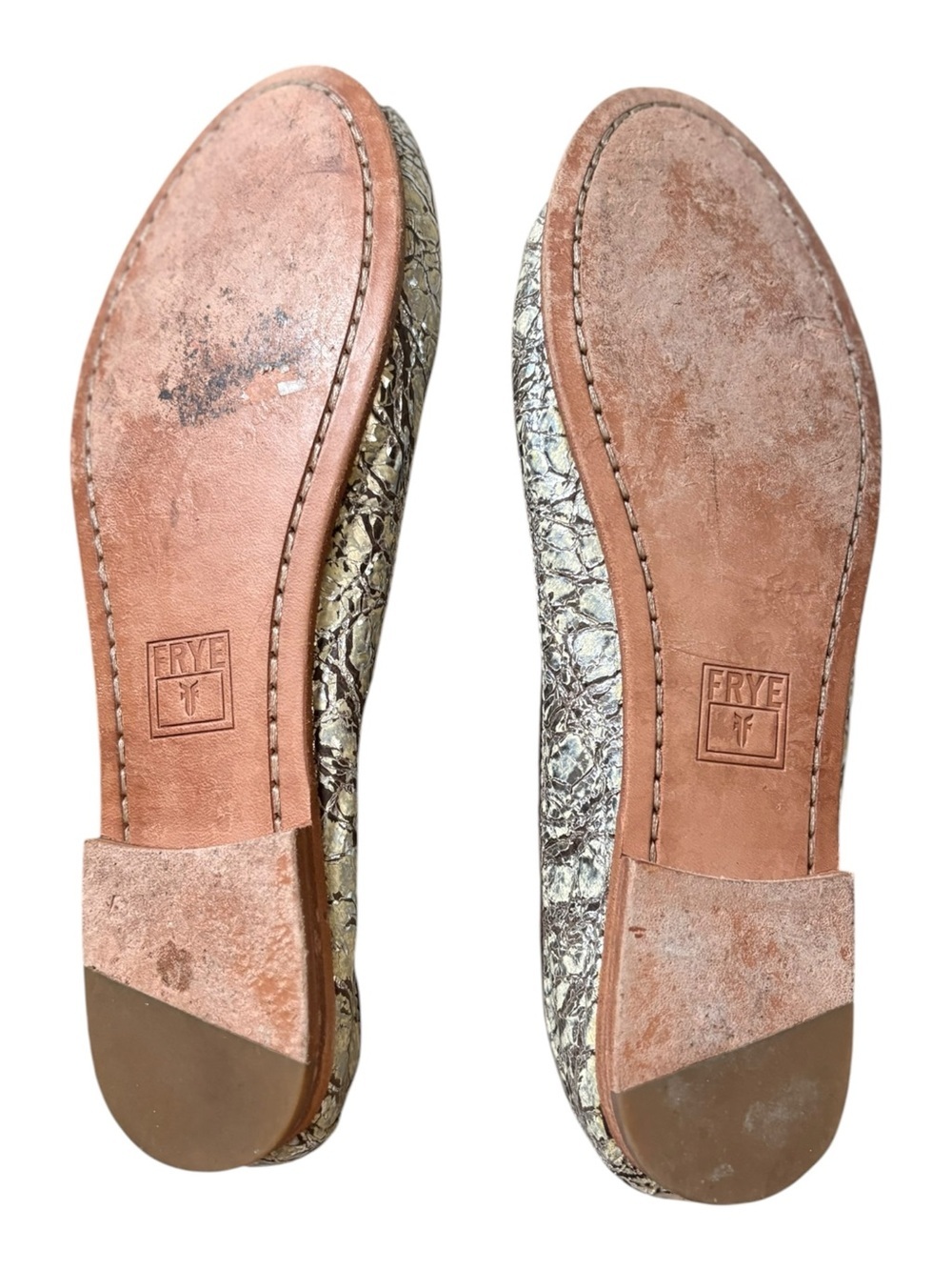 Frye Carson Metallic Crackled Leather Ballet Flats - Silver, Women's Size 6.5 - Picture 2 of 7